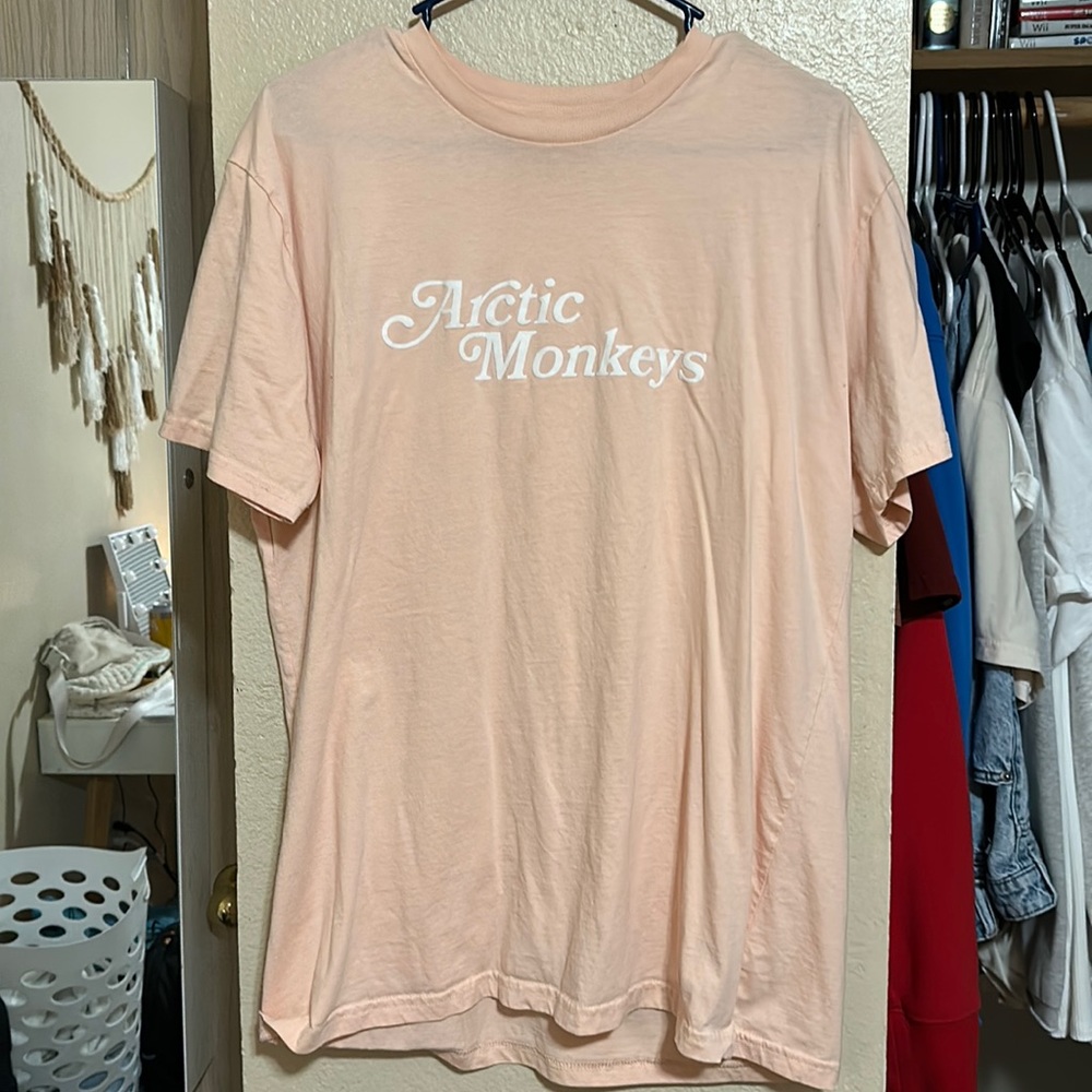 Arctic Monkeys Tour tee shirt, I Wanna Be Yours Size L